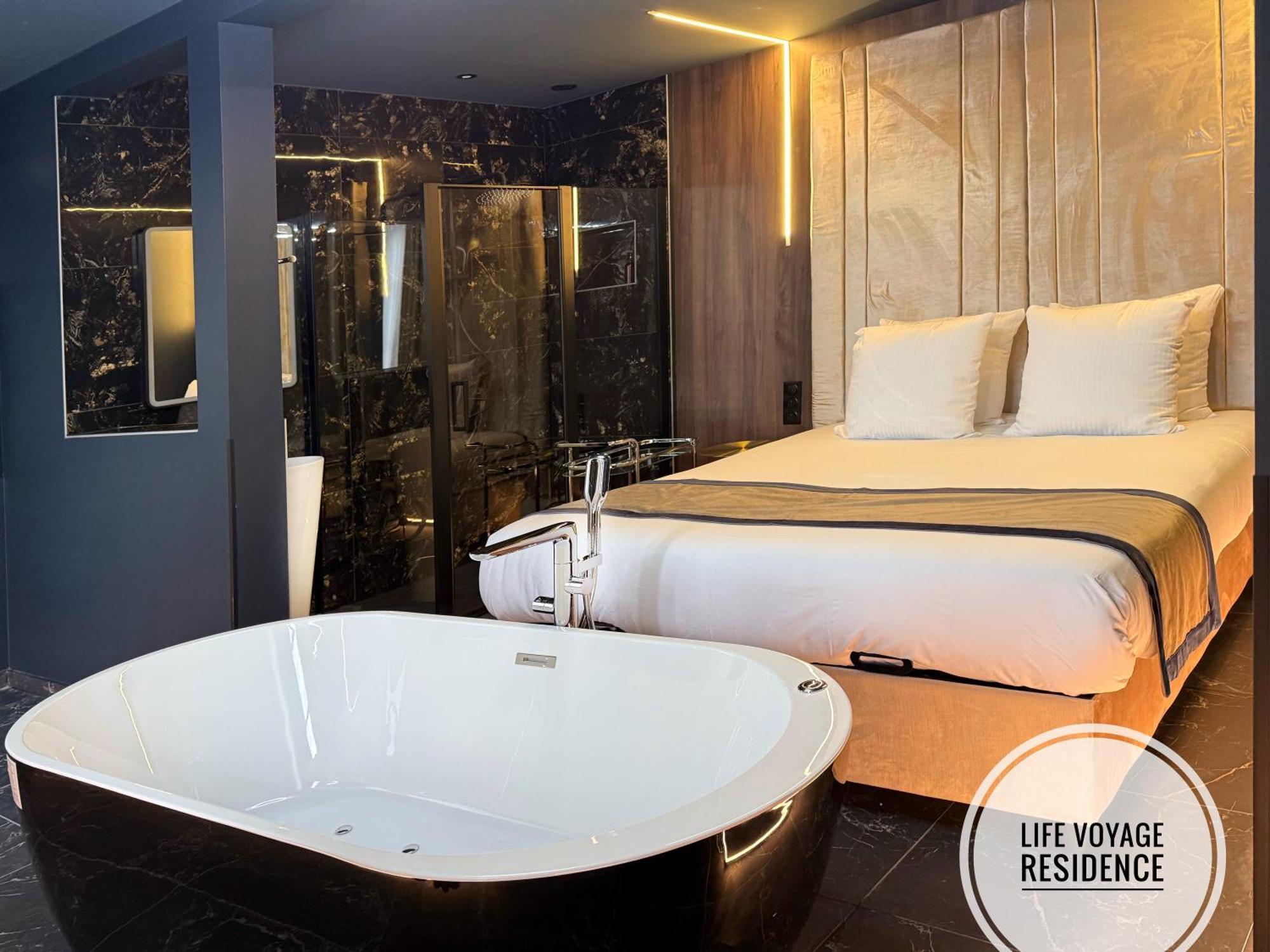 Life Voyage Residence & Spa - Strasbourg'S City Center Luxury Experience Kültér fotó